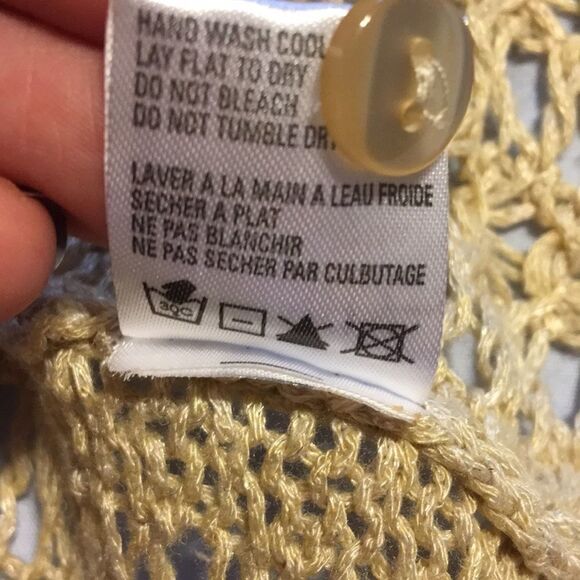 Evelyn & Arthur Crocheted cardigan size medium. NWT - Picture 10 of 10